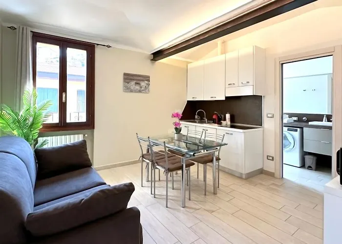 Int 5 - Elios By San Luca * بولونيا